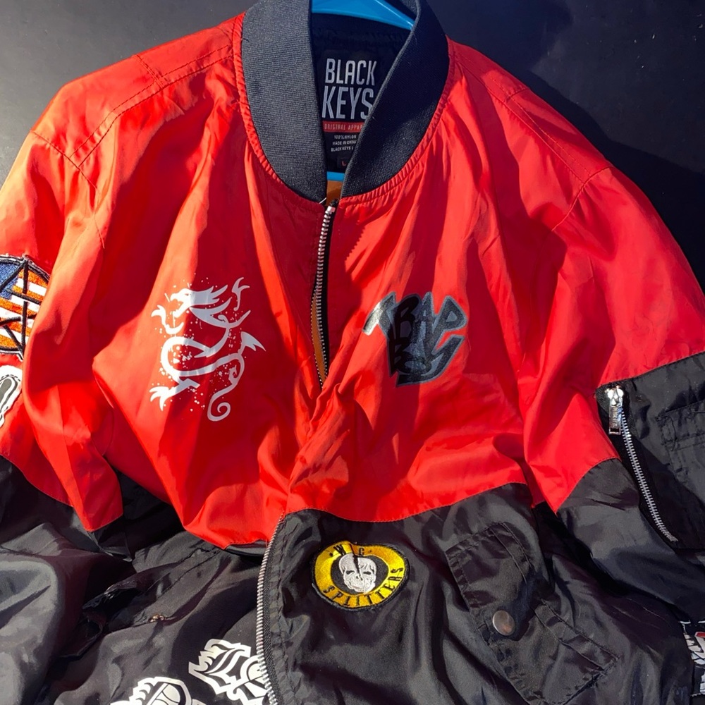 Black Keys Original Apparel Nylon Jacket Men’s L Punk Rocker Patch Hip Hop